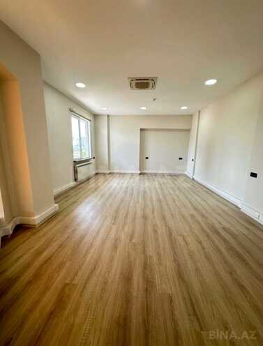 Сдаётся 9-комн. офис 476 м², м. Иншаатчылар, photo 10 from 14