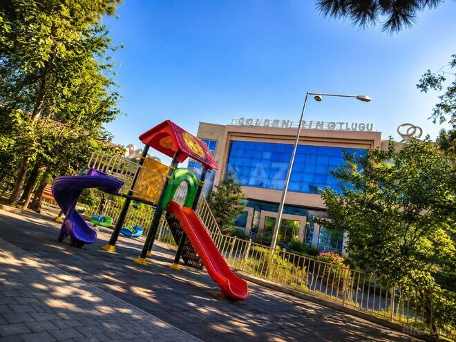 Продаётся 2-комн. вторичка 55 м², м. Халглар Достлугу, photo 4 from 14