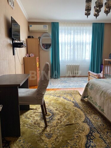 Satılır 2 otaqlı köhnə tikili 57 m², Səbail r., photo 3 from 19
