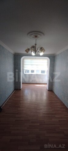 Satılır 2 otaqlı köhnə tikili 50 m², Qara Qarayev m., photo 1 from 11