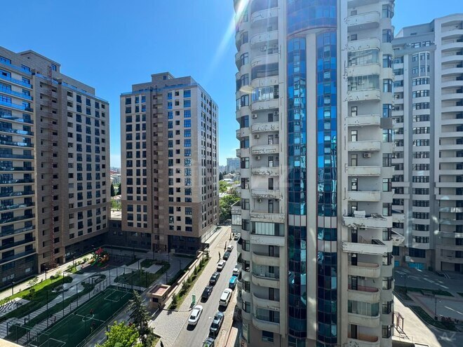 Продаётся 3-комн. новостройка 165 м², Насиминский  р., photo 12 from 17