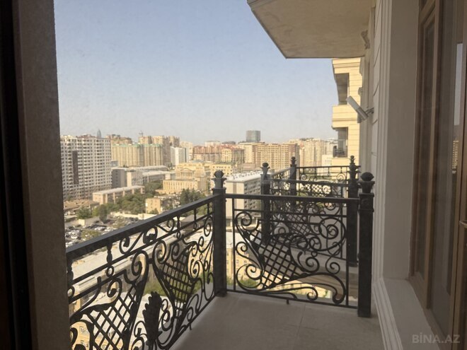 Satılır 4 otaqlı yeni tikili 240 m², Səbail r., photo 31 from 32