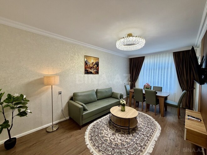 Продаётся 2-комн. вторичка 65 м², м. Халглар Достлугу, photo 1 from 25