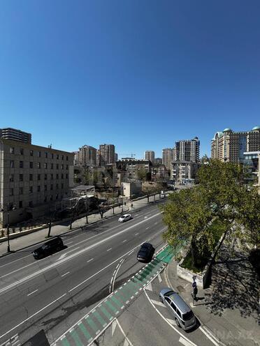 Satılır 2 otaqlı köhnə tikili 40 m², Elmlər Akademiyası m., photo 15 from 17