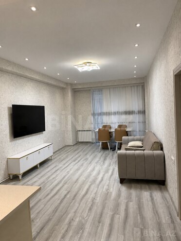 Сдаётся 2-комн. новостройка 82 м², м. Шах Исмаил Хатаи, photo 1 from 9