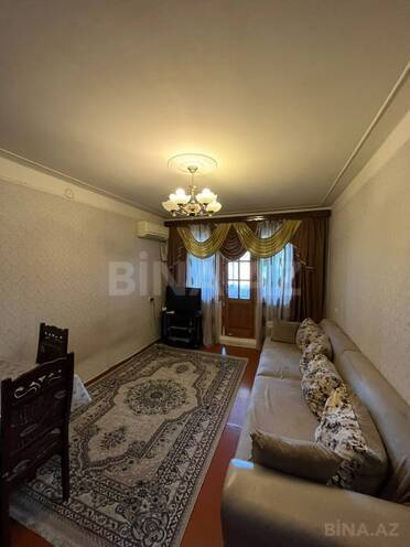 Satılır 2 otaqlı köhnə tikili 55 m², Xalqlar Dostluğu m., photo 1 from 11