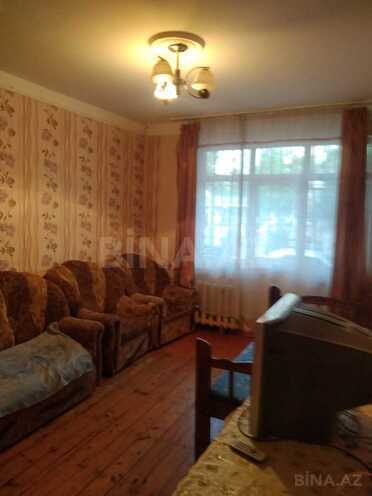 Satılır 2 otaqlı köhnə tikili 55 m², Nizami r., photo 3 from 6