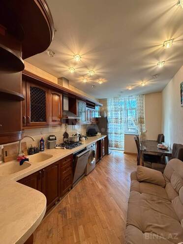 Satılır 3 otaqlı yeni tikili 133 m², Xalqlar Dostluğu m., photo 13 from 16