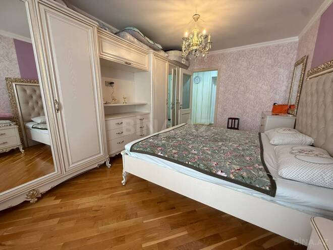 Продаётся 2-комн. вторичка 65 м², Ясамальский р., photo 5 from 13