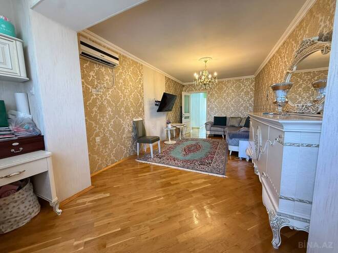 Продаётся 2-комн. вторичка 65 м², Ясамальский р., photo 4 from 13