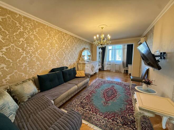 Продаётся 2-комн. вторичка 65 м², Ясамальский р., photo 1 from 13