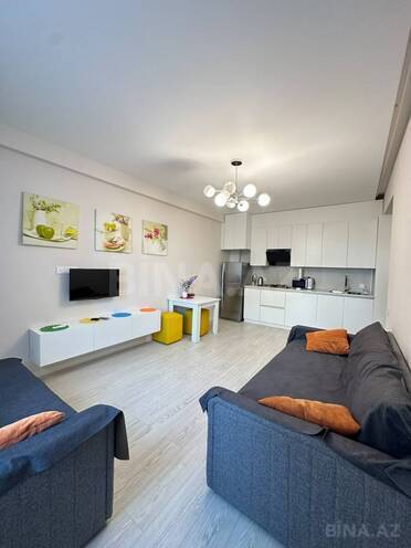 Сдаётся 2-комн. новостройка 55 м², м. Шах Исмаил Хатаи, photo 1 from 16
