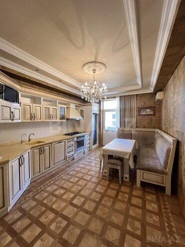 Satılır 4 otaqlı yeni tikili 192 m², 28 May m., photo 6 from 14