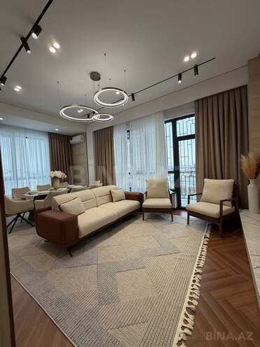 Сдаётся 3-комн. новостройка 155 м², м. Элмляр Академиясы, photo 1 from 10