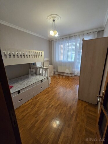 Сдаётся 3-комн. новостройка 130 м², м. 8 ноября, photo 7 from 18