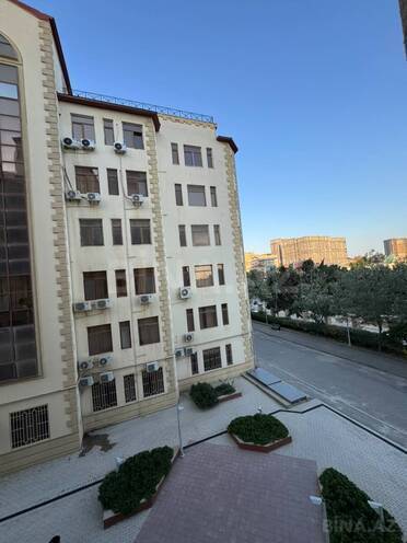 Продаётся 3-комн. новостройка 180 м², Хатаинский р., photo 20 from 25