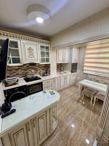 Продаётся 5-комн. вторичка 130 м², м. Насими, photo 10 from 19