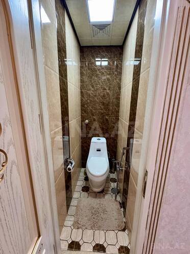 Продаётся 5-комн. вторичка 130 м², м. Насими, photo 17 from 19