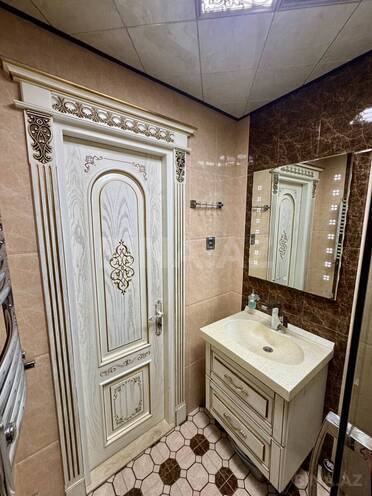 Продаётся 5-комн. вторичка 130 м², м. Насими, photo 16 from 19