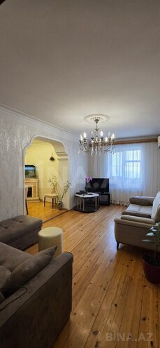 Satılır 3 otaqlı köhnə tikili 85 m², Azadlıq Prospekti m., photo 1 from 32