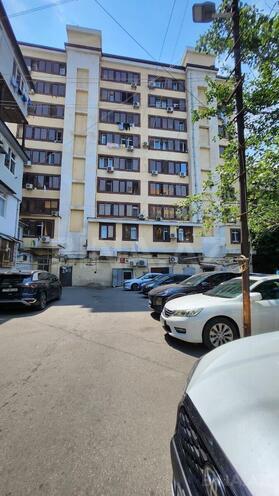 Satılır 3 otaqlı köhnə tikili 80 m², Gənclik m., photo 16 from 17