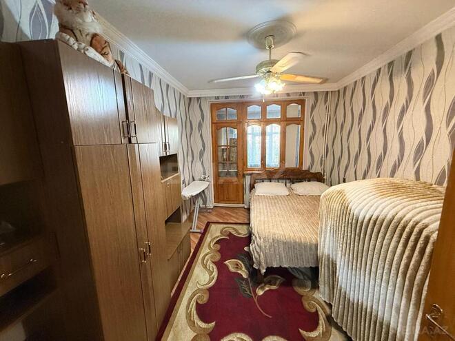 Продаётся 2-комн. вторичка 55 м², м. Ази Асланов, photo 8 from 16