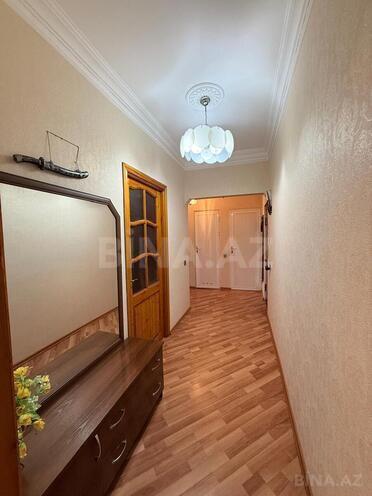 Продаётся 2-комн. вторичка 55 м², м. Ази Асланов, photo 9 from 16