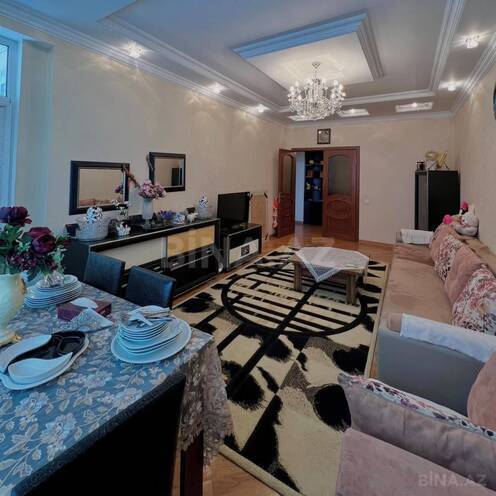 Продаётся 3-комн. новостройка 120 м², м. Иншаатчылар, photo 1 from 16