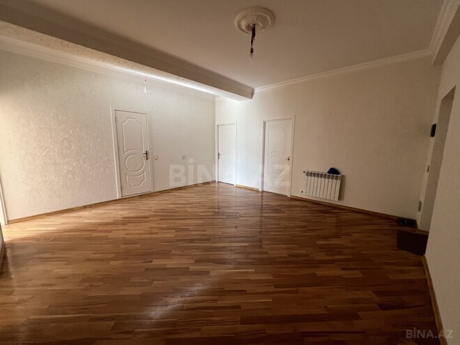 Продаётся 3-комн. новостройка 156 м², м. Элмляр Академиясы, photo 8 from 13