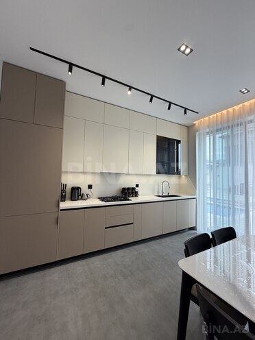 Сдаётся 6-комн. дом/дача 280 м², photo 12 from 32