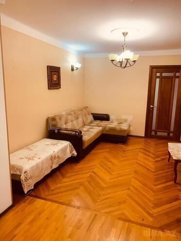 İcarəyə verilir 3 otaqlı köhnə tikili 80 m², İçəri Şəhər m., photo 1 from 15