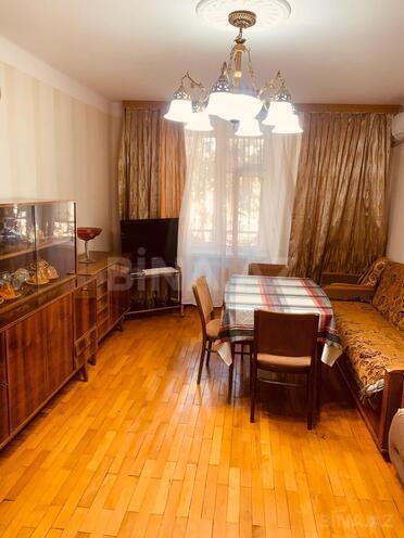 İcarəyə verilir 3 otaqlı köhnə tikili 80 m², İçəri Şəhər m., photo 4 from 15