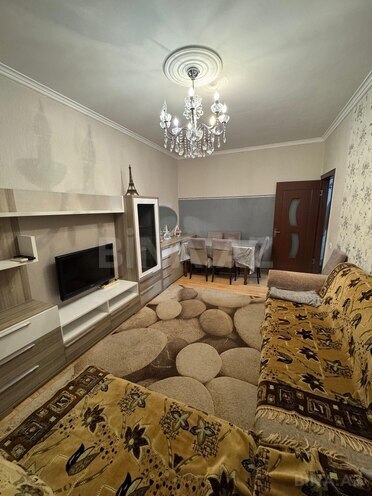 Сдаётся 2-комн. вторичка 60 м², м. Насими, photo 1 from 10