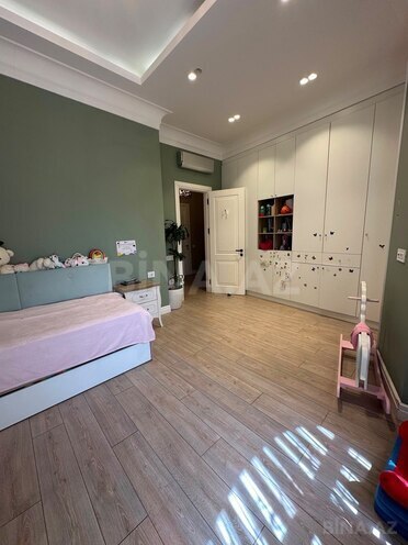 Сдаётся 5-комн. вторичка 235 м², м. Нариман Нариманов, photo 11 from 16