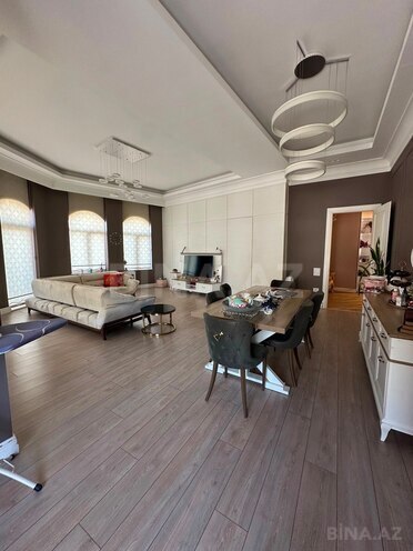Сдаётся 5-комн. вторичка 235 м², м. Нариман Нариманов, photo 4 from 16