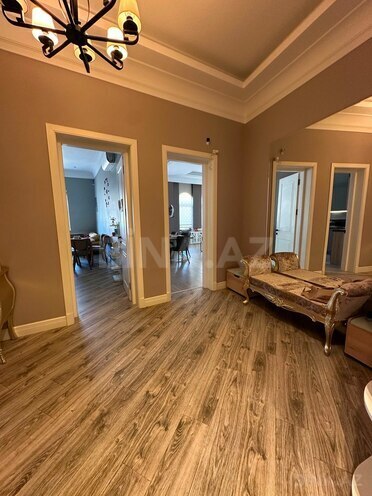 Сдаётся 5-комн. вторичка 235 м², м. Нариман Нариманов, photo 5 from 16