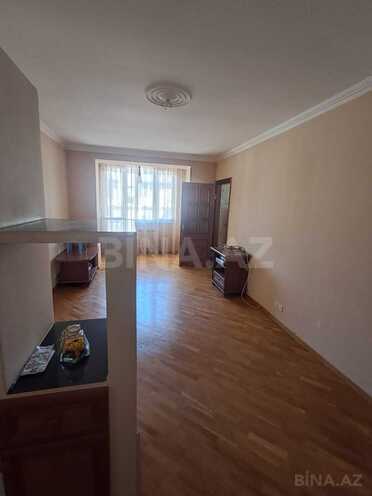 Продаётся 3-комн. вторичка 60 м², м. Ахмедлы, photo 1 from 8