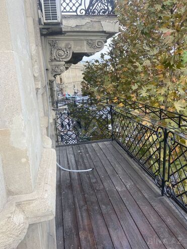 İcarəyə verilir 3 otaqlı köhnə tikili 110 m², İçəri Şəhər m., photo 17 from 23