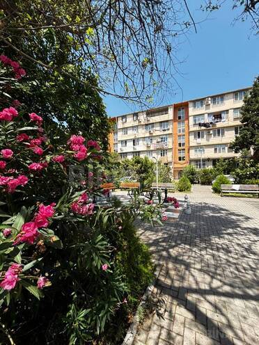 Продаётся 2-комн. вторичка 60 м², м. Кара Караев, photo 10 from 26