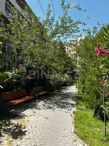 Продаётся 2-комн. вторичка 60 м², м. Кара Караев, photo 11 from 26