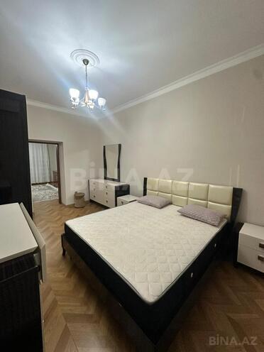 Satılır 3 otaqlı köhnə tikili 91.7 m², Nizami m., photo 4 from 16