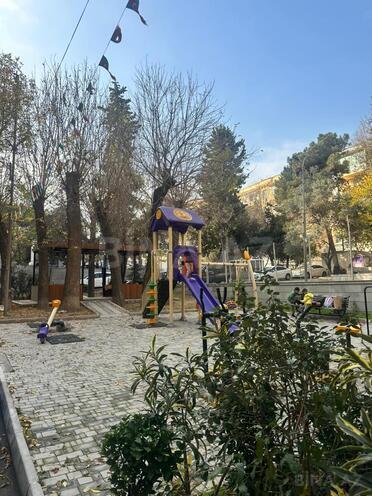 Satılır 3 otaqlı köhnə tikili 91.7 m², Nizami m., photo 15 from 16