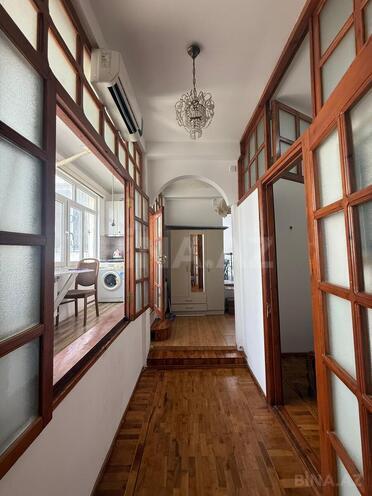 Сдаётся 2-комн. вторичка 60 м², м. Сахил, photo 19 from 20
