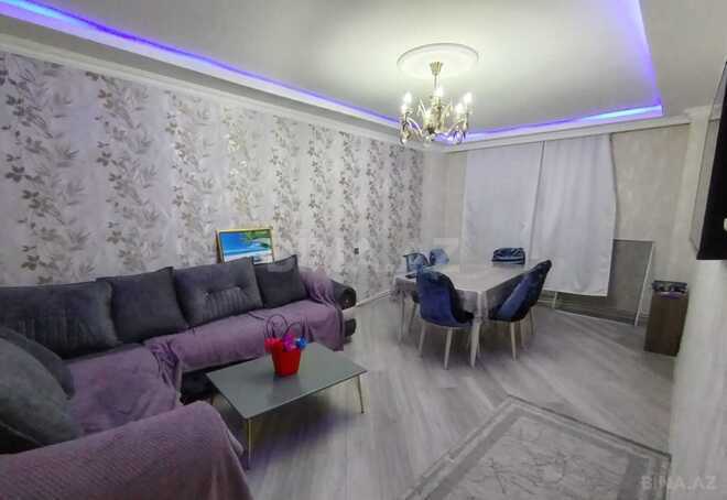 Satılır 3 otaqlı köhnə tikili 70 m², photo 1 from 12