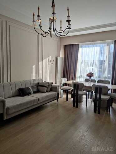 Сдаётся 3-комн. новостройка 75 м², м. Нариман Нариманов, photo 1 from 9