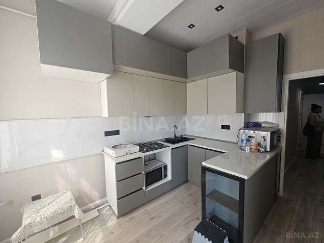 Satılır 3 otaqlı köhnə tikili 92 m², Qara Qarayev m., photo 6 from 11