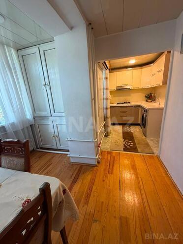 Satılır 3 otaqlı köhnə tikili 80 m², Qara Qarayev m., photo 12 from 13