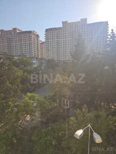 Satılır 3 otaqlı köhnə tikili 69.9 m², Elmlər Akademiyası m., photo 1 from 23