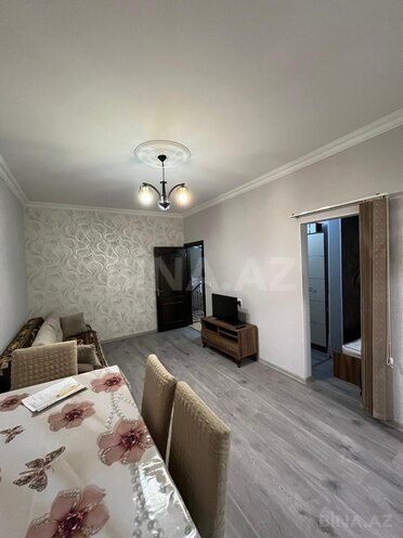 Сдаётся 2-комн. вторичка 52 м², м. Мемар Аджеми, photo 1 from 12
