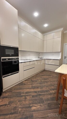 Сдаётся 2-комн. новостройка 80 м², м. Элмляр Академиясы, photo 3 from 16